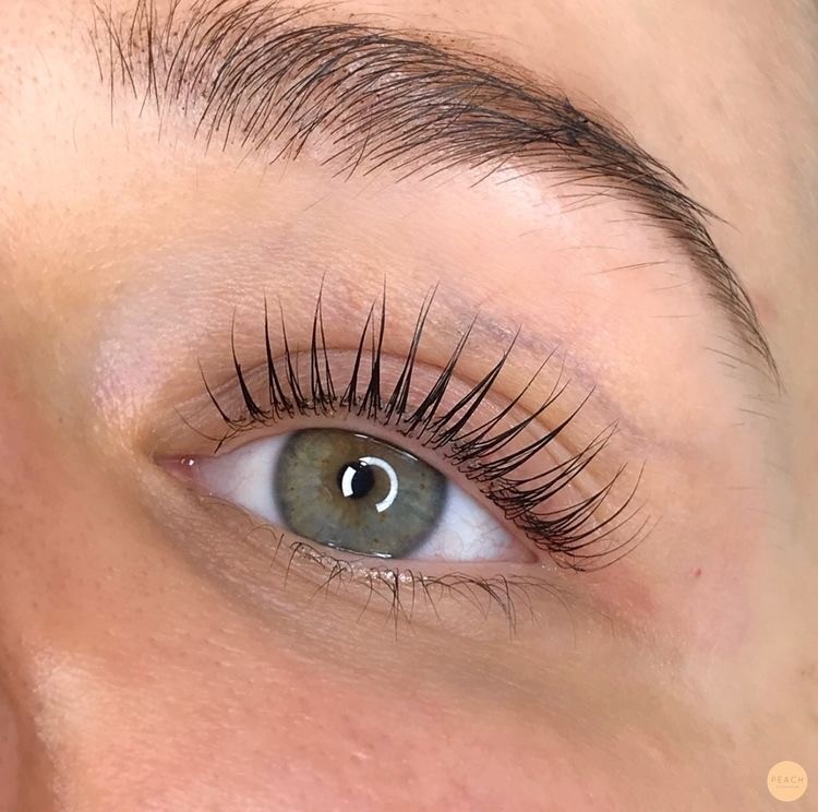 Brows treatment in Vancouver