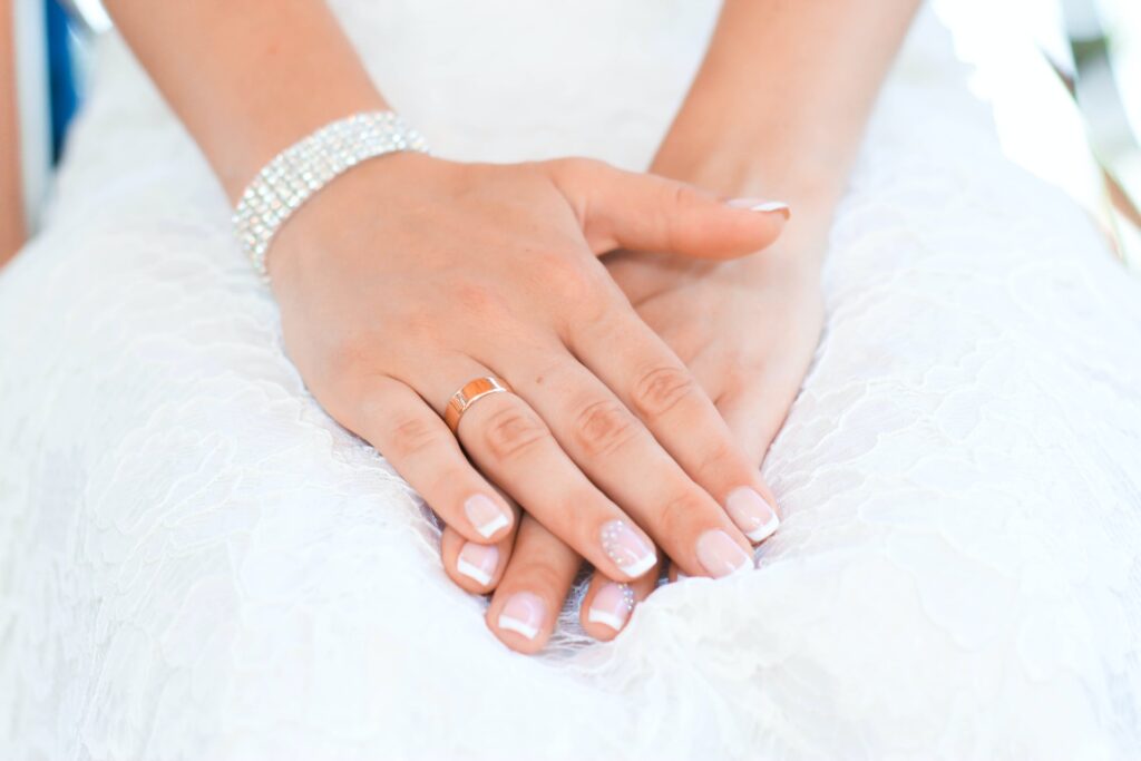 French manicure Regular Manicures